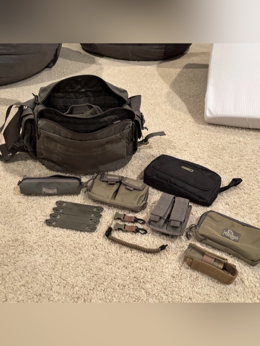 Eagle Industries E&E Tactical Bag + 5 Maxpedition Pouches + Speed Clips Gear Lot